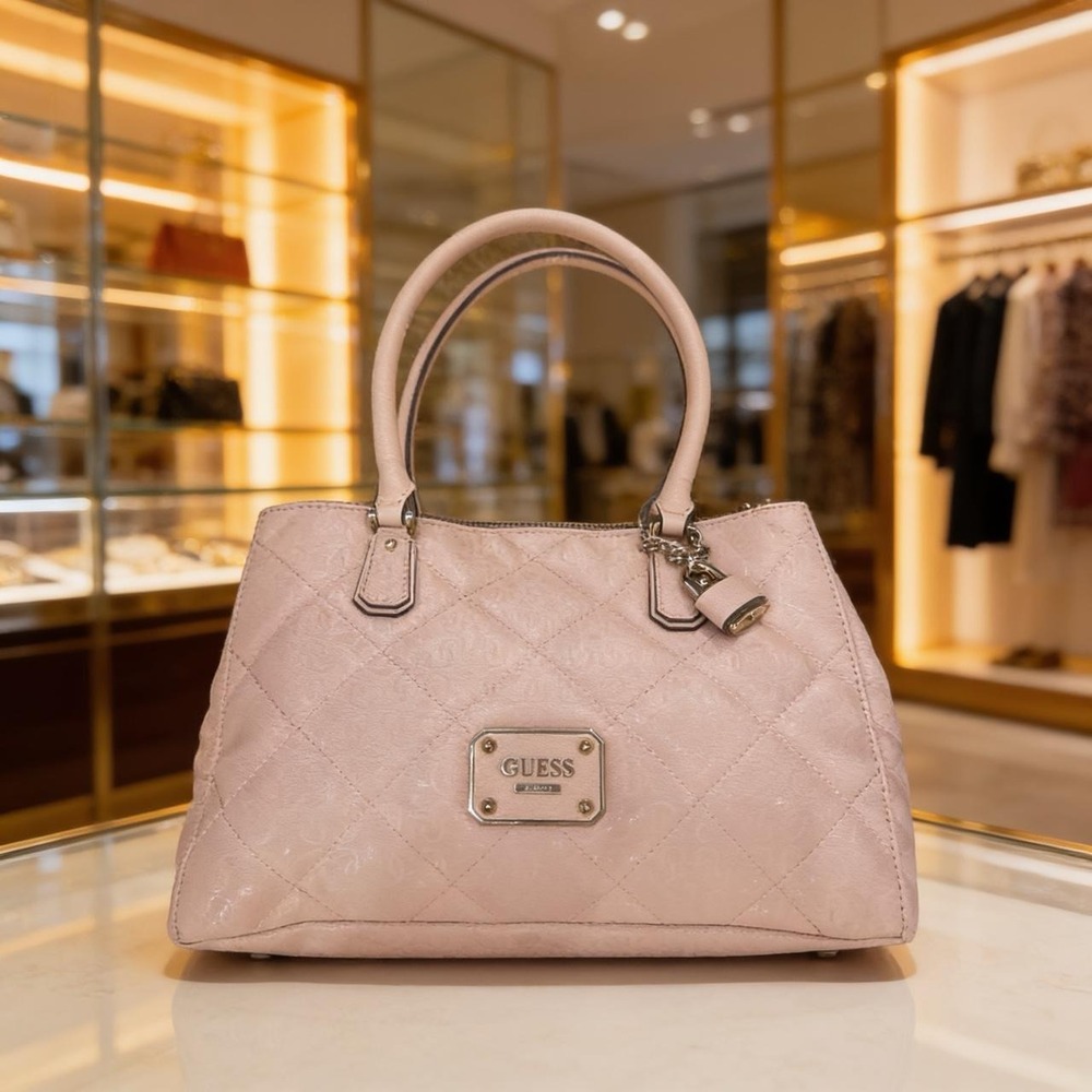 Guess quilted satchel with logo plate Guess pink quilted purse